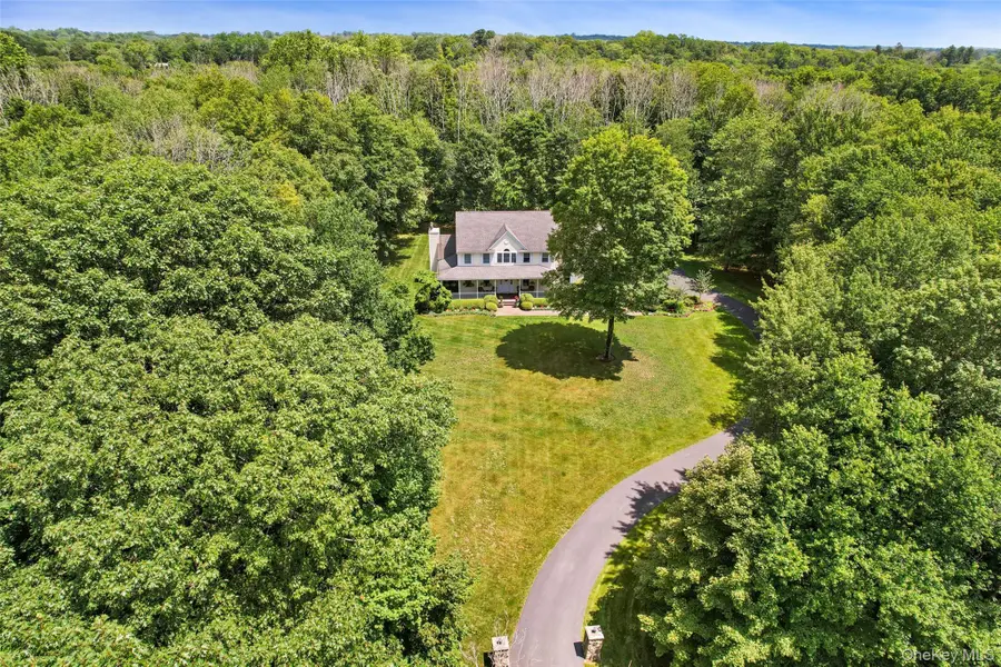 127 Smith Ridge Road, South Salem, NY 10590 - #3