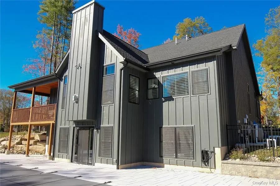 41 Fern Wood Way, Montgomery, NY 12549 - #3