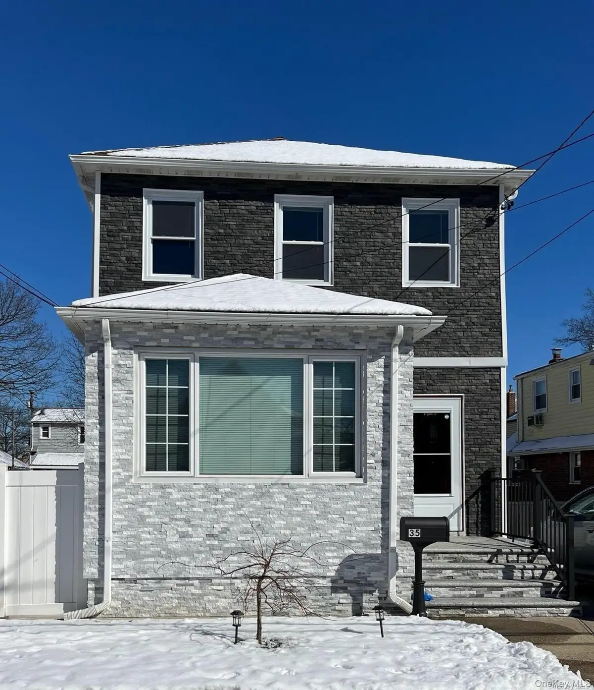 35 Barwick Street, Floral Park, NY 11001 - #1