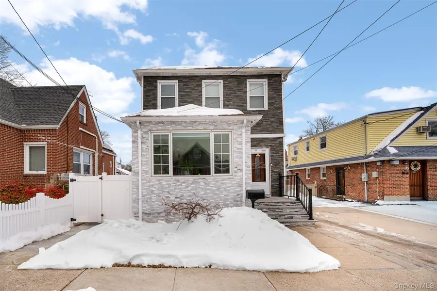 35 Barwick Street, Floral Park, NY 11001 - #2