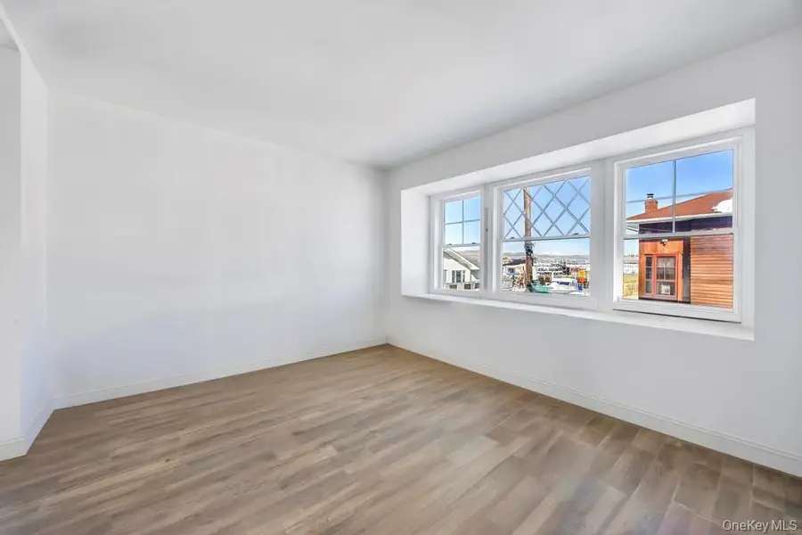 10 8th Avenue, East Rockaway, NY 11518 - Image #3