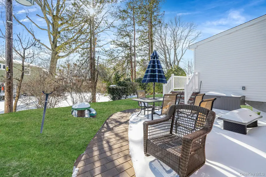 1384 Dieman Lane, East Meadow, NY 11554 - #3