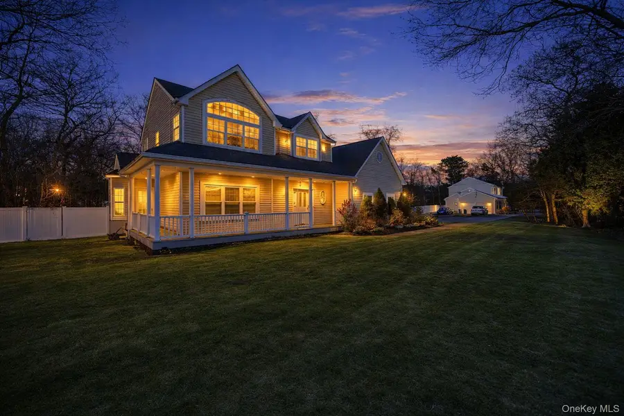 36 S. Cozine Road, Center Moriches, NY 11934 - #2