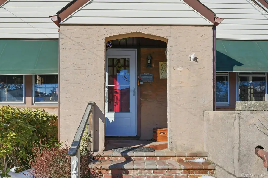 22 W 12th Street, Huntington Station, NY 11746 - #3