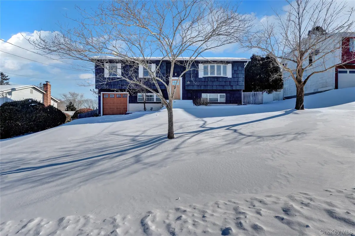 293 Avenue B, Ronkonkoma, NY 11779 - #1