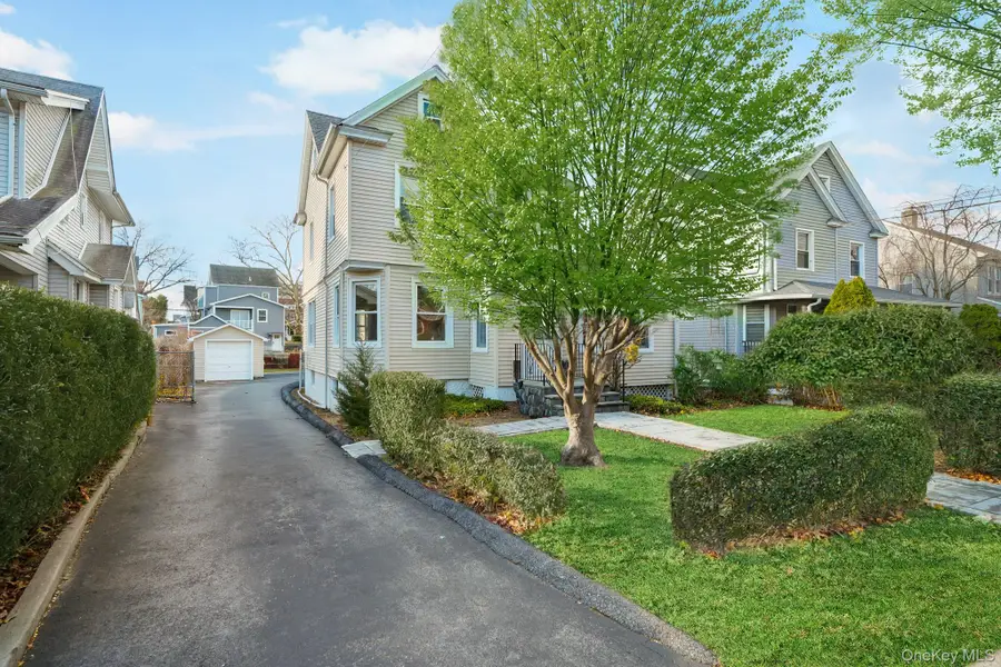 36 Longview Avenue, White Plains, NY 10605 - Image #3