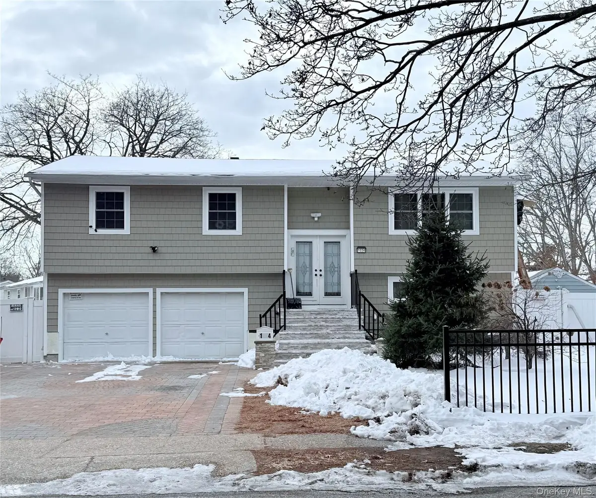 1034 Commack Road, Brentwood, NY 11717 - #1