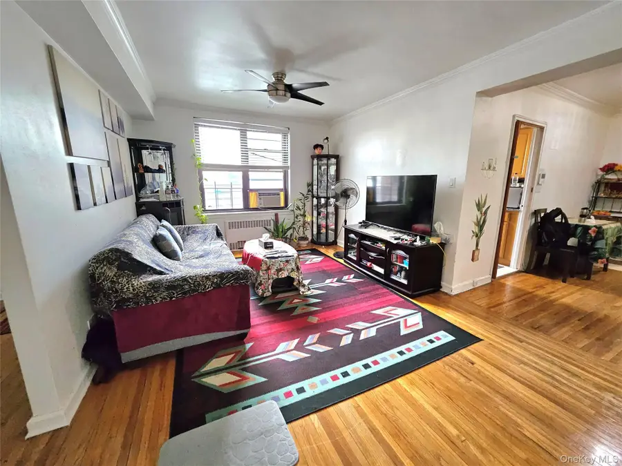 113-15 34 #5C, Corona, NY 11368 - Image #3