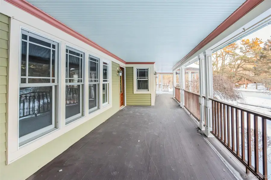 161 Seaman Neck Road, Dix Hills, NY 11746 - Image #3