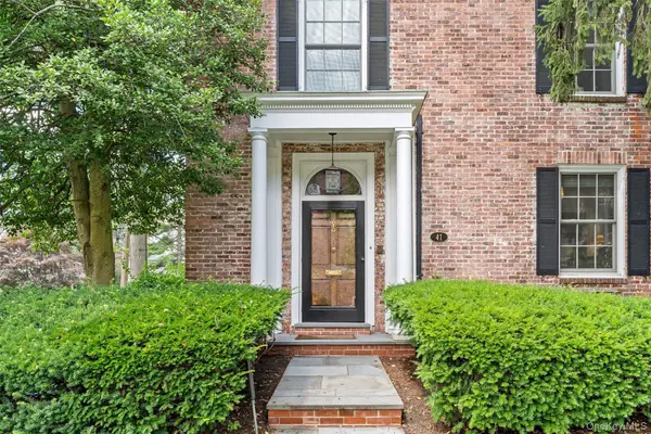 41 Garden Avenue, Bronxville, NY 10708