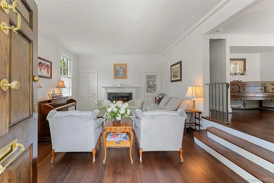 41 Garden Avenue, Bronxville, NY 10708 - Image #2