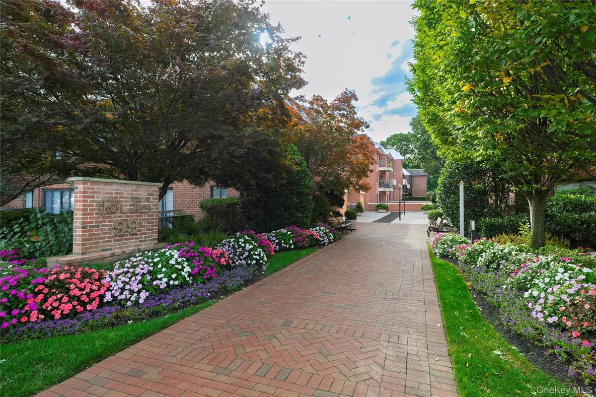 99 S Park Avenue #320, Rockville Centre, NY 11570 - #1