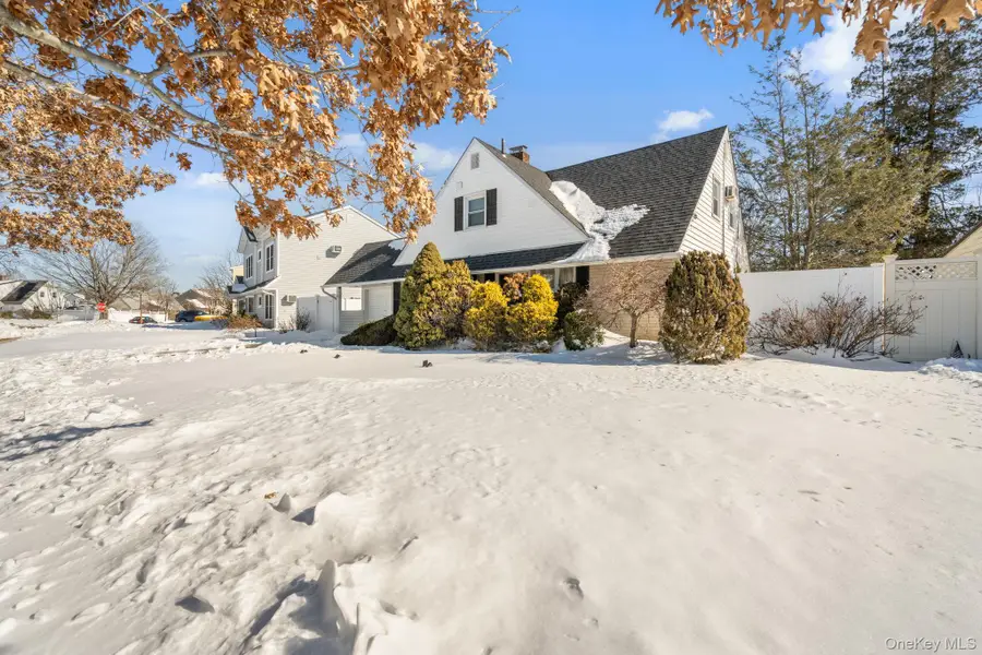 51 Shepherd Lane, Levittown, NY 11756 - #2