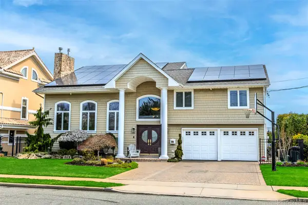 2883 Shore Drive, Merrick, NY 11566