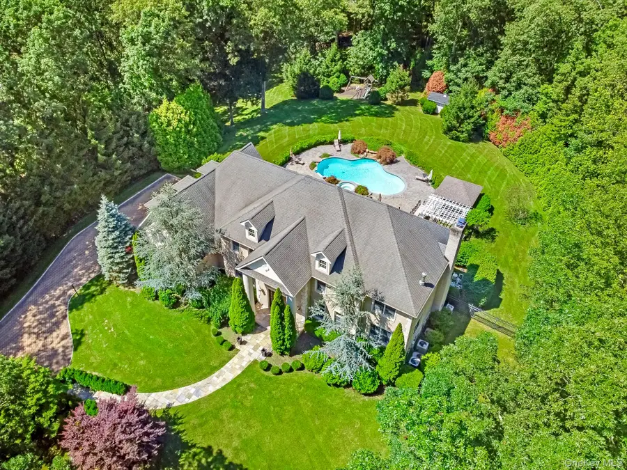 4 Hageman Court, Katonah, NY 10536 - Image #2