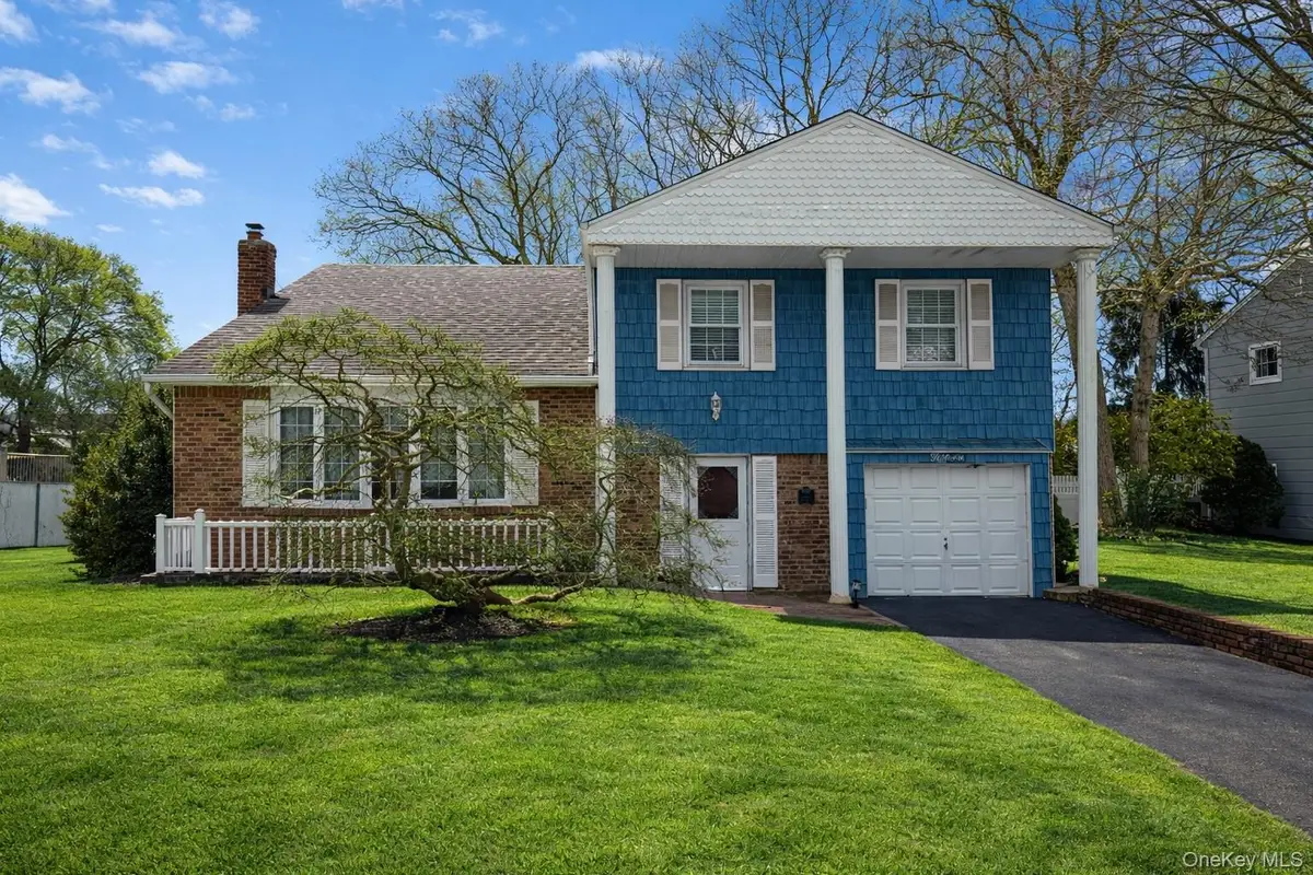 15 Palm Street, Selden, NY 11784 - Image #1