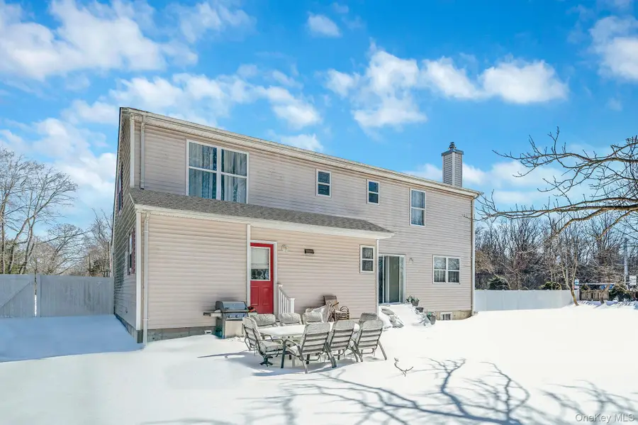 49 Flamingo Road, Rocky Point, NY 11778 - #3