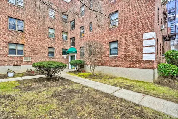 46-31 215th Place #1A, Bayside, NY 11361