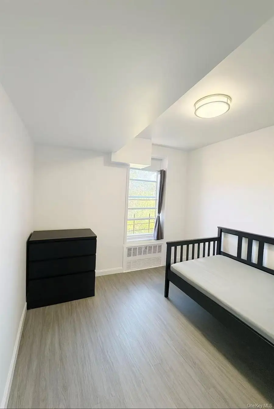 14424 37 Avenue #5, Flushing, NY 11354 - Image #3