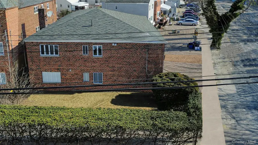 3223 Lucerne Street, Bronx, NY 10465 - Image #3