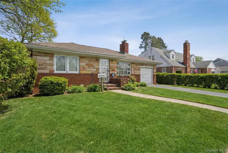 311 Cedar Street, South Hempstead, NY 11550 - Image #2