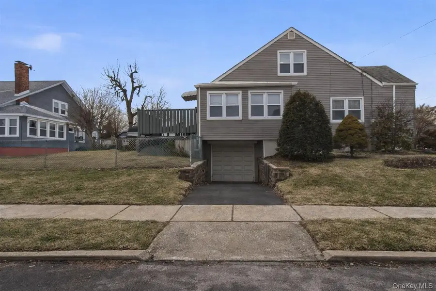 386 Bellevue Avenue, Yonkers, NY 10703 - #2