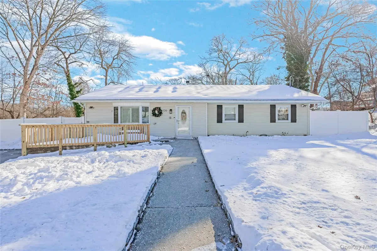 136 Patchogue Avenue, Patchogue, NY 11772 - Image #1