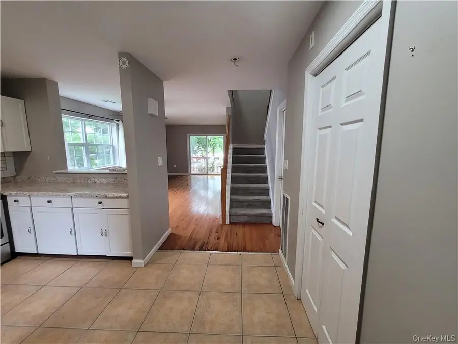 74 Lois Lane, Monroe, NY 10950 - #3