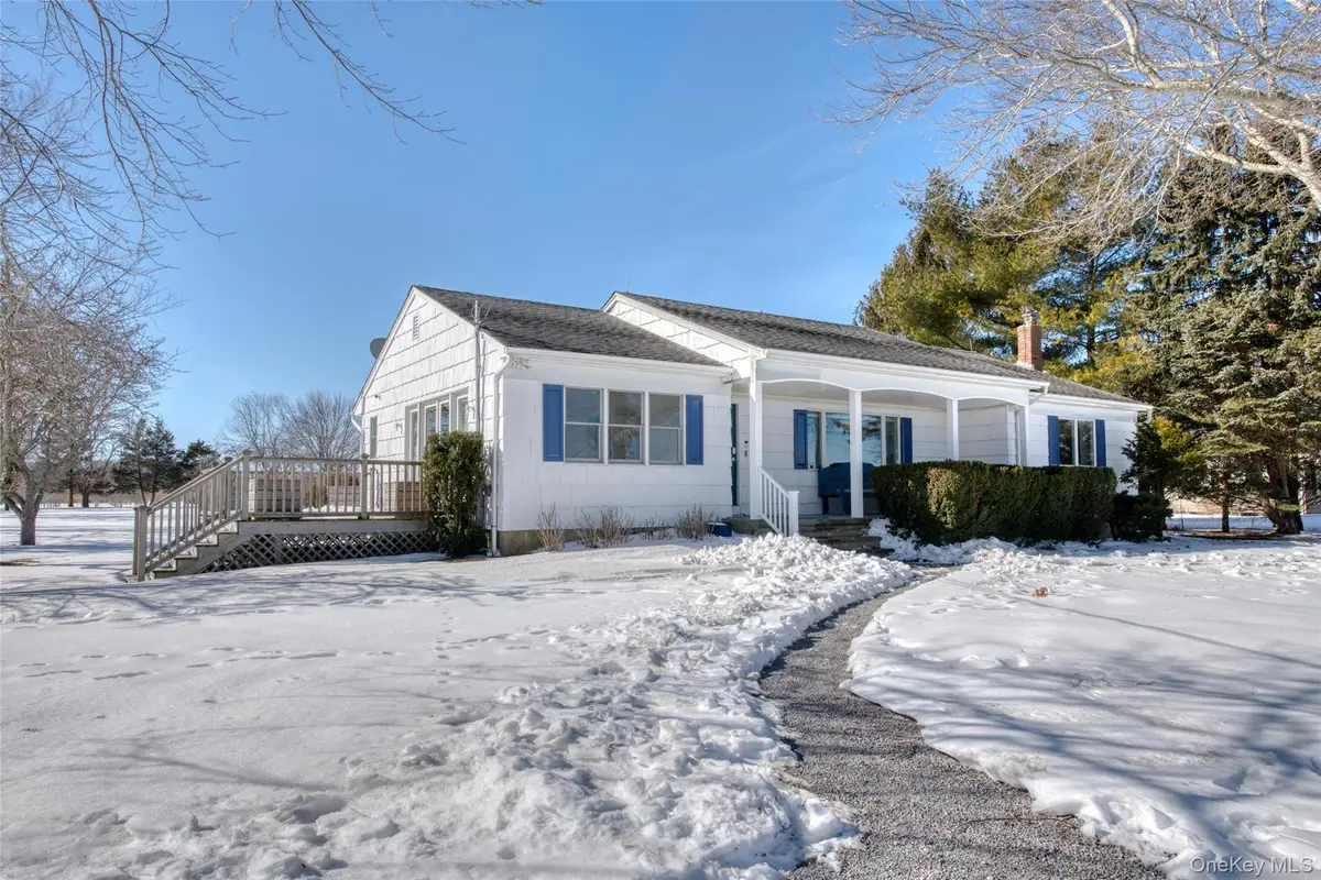 5845 E Bridge Lane Ne, Cutchogue, NY 11935 - #1