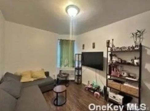 21-78 35 Street #5F, Astoria, NY 11105 - Image #2