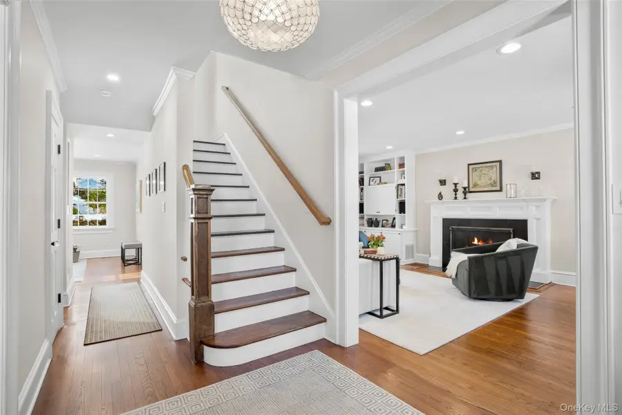 22 Ferncliff Road, Scarsdale, NY 10583 - #3