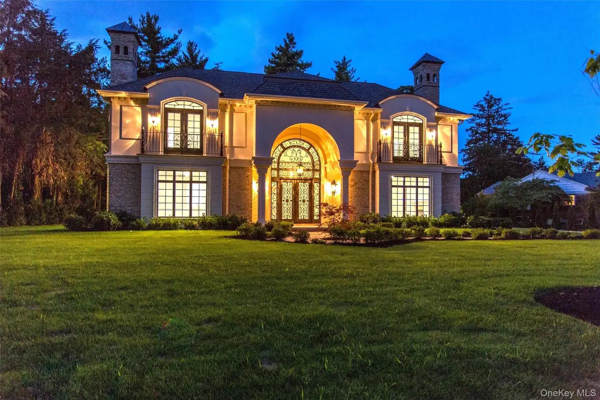 5 Hillcrest Drive, Great Neck, NY 11021 - #1
