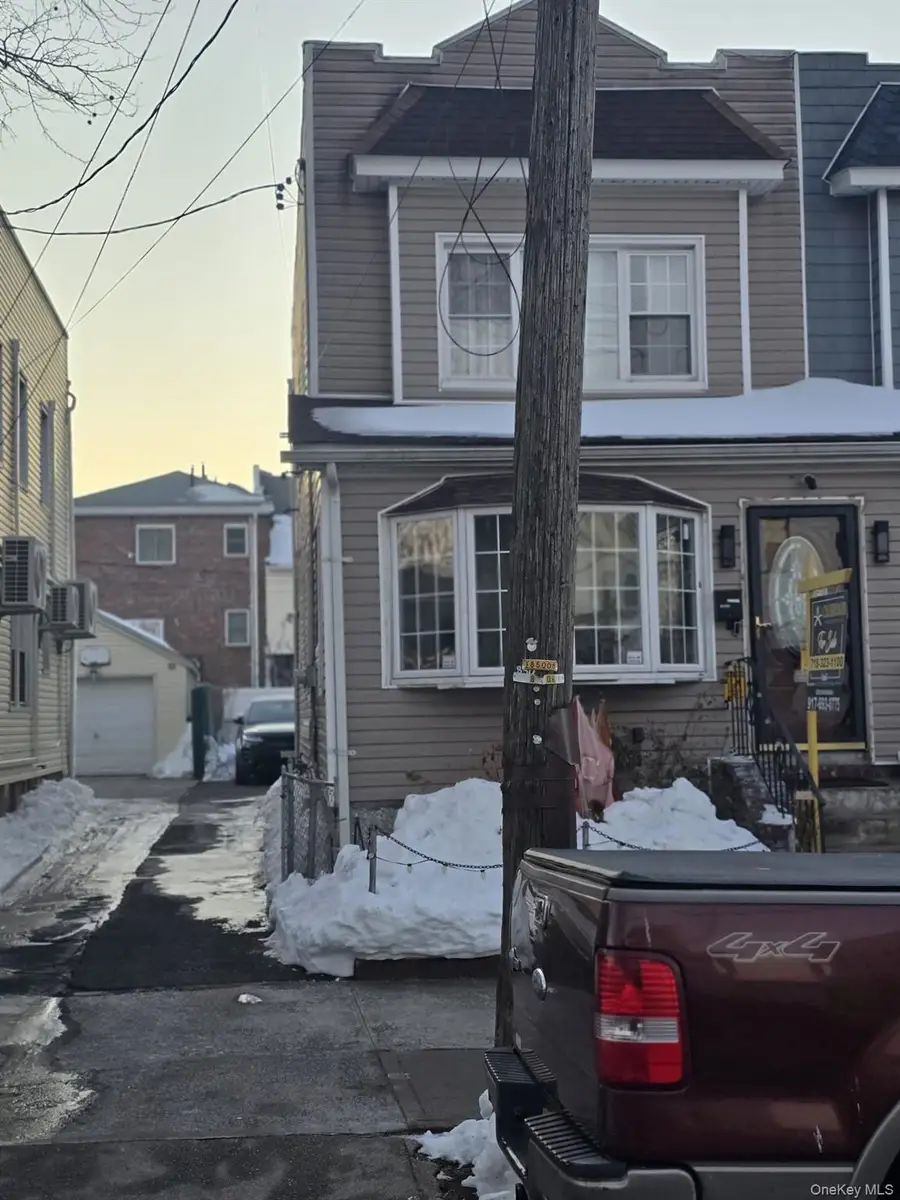 10318 126th Street, South Richmond Hill, NY 11419 - Image #2