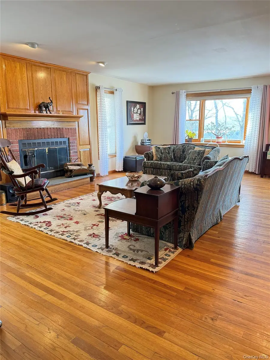 4 Chaucer Road, Staatsburg, NY 12580 - #3