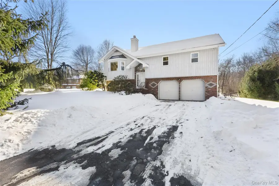 7 Cimarron Road, Putnam Valley, NY 10579 - #2