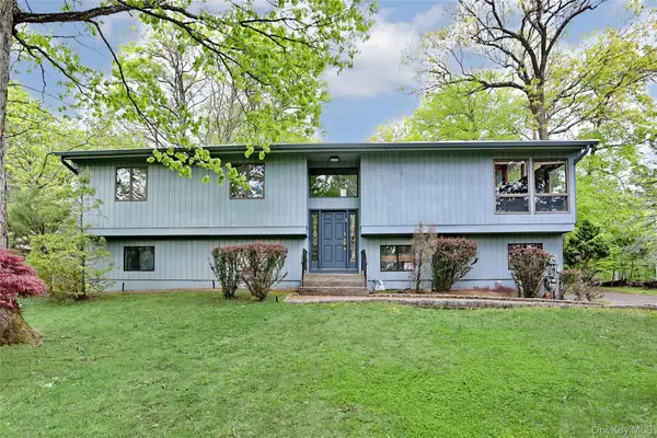 23 Sherwood Ridge Road, Pomona, NY 10970