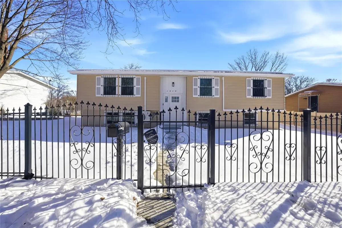 1510 Crotona Park East E, Bronx, NY 10460 - Image #1