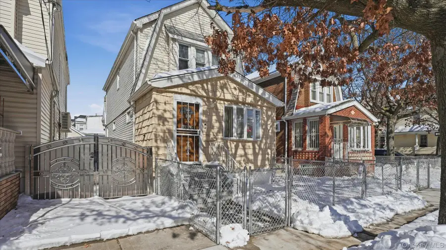 10617 95th Avenue, Ozone Park, NY 11416 - #2