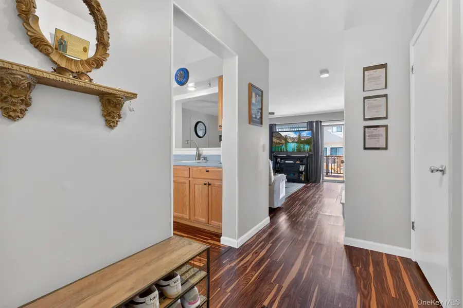 5307 Chelsea Cove N, Hopewell Junction, NY 12533 - #2