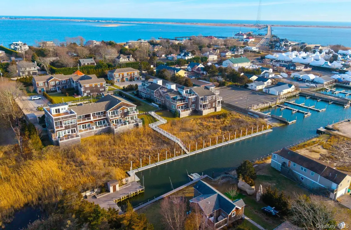 68 Foster Avenue #13, Hampton Bays, NY 11946 - #1