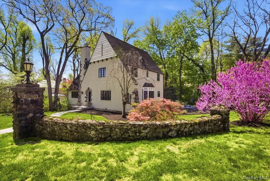 1 Aviemore Drive, New Rochelle, NY 10804 - #2