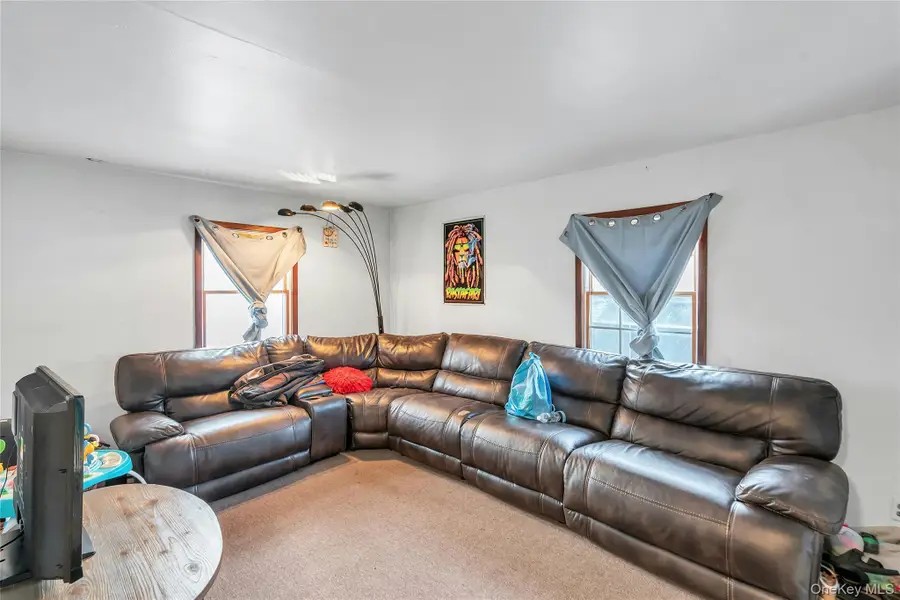 241 Rosevale Avenue, Ronkonkoma, NY 11779 - #2