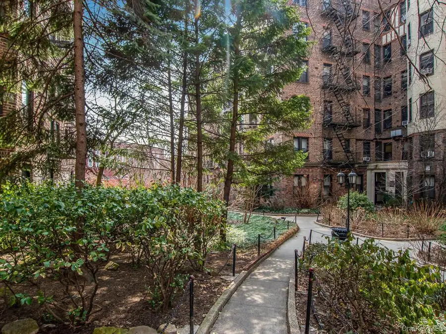 764 Brady Avenue #131, Bronx, NY 10462 - #3