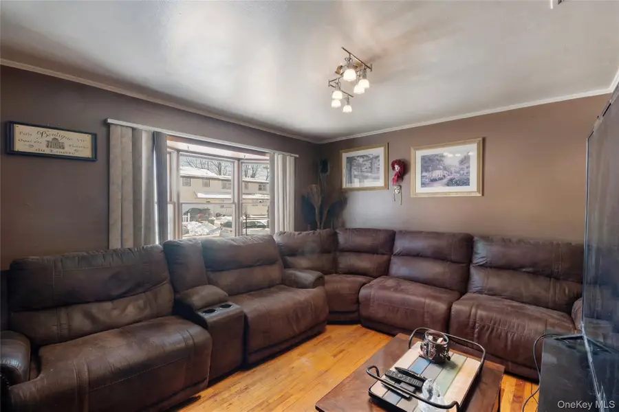 208 Charter Oaks Avenue, Brentwood, NY 11717 - #2