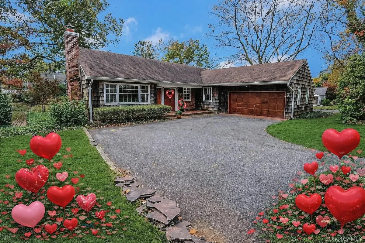 9 Carlisle Drive, Northport, NY 11768 - #1