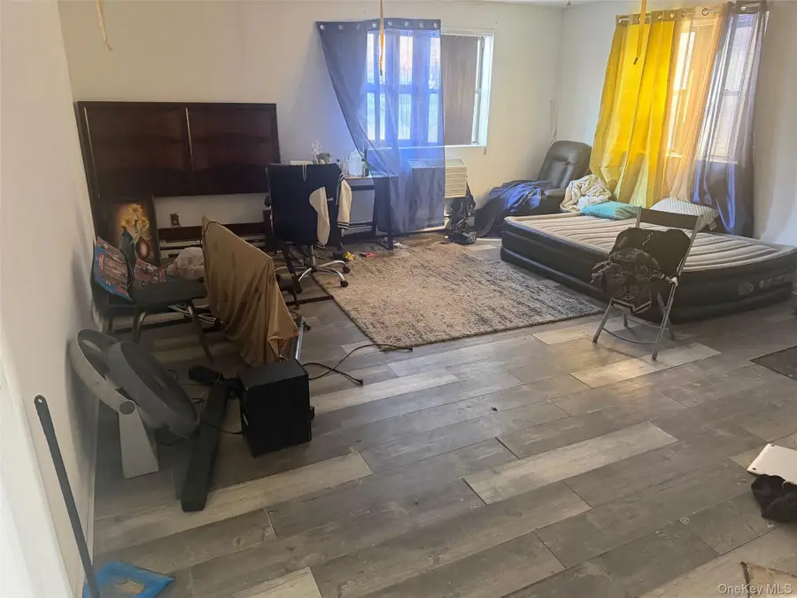 972 E 88th Street #1, Brooklyn, NY 11236 - Image #2