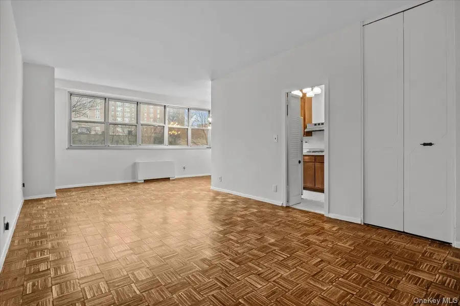 555 Kappock Street #4H, Bronx, NY 10463 - Image #2