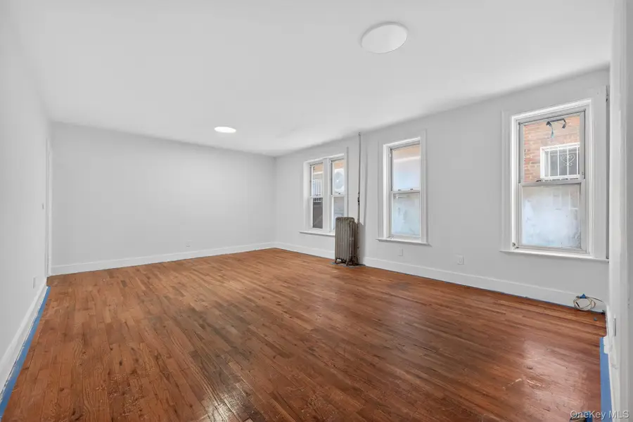 667 Hemlock Street, Brooklyn, NY 11208 - Image #3