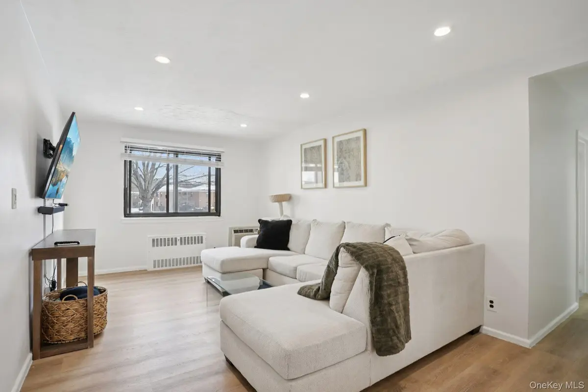 23 Lawrence Drive #A, White Plains, NY 10603 - Image #1