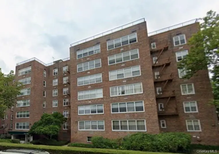 18-65 211 Street #1F, Bayside, NY 11360 - #2